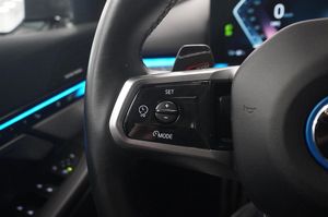 BMW i5 bild 19