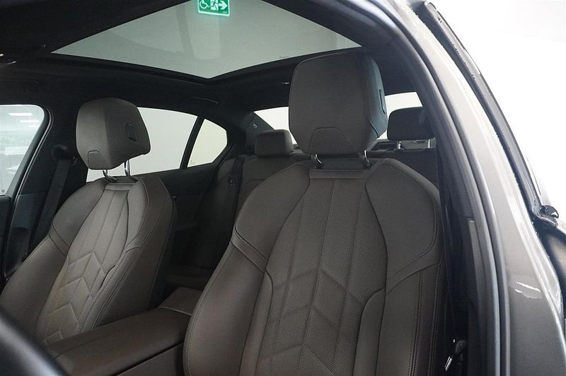BMW i5 bild 5