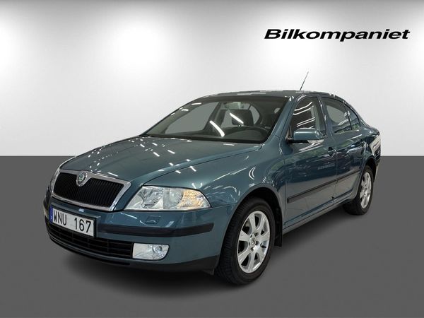 Skoda Octavia 1.6 MPI Vinterhjul Dragkrok - 2005