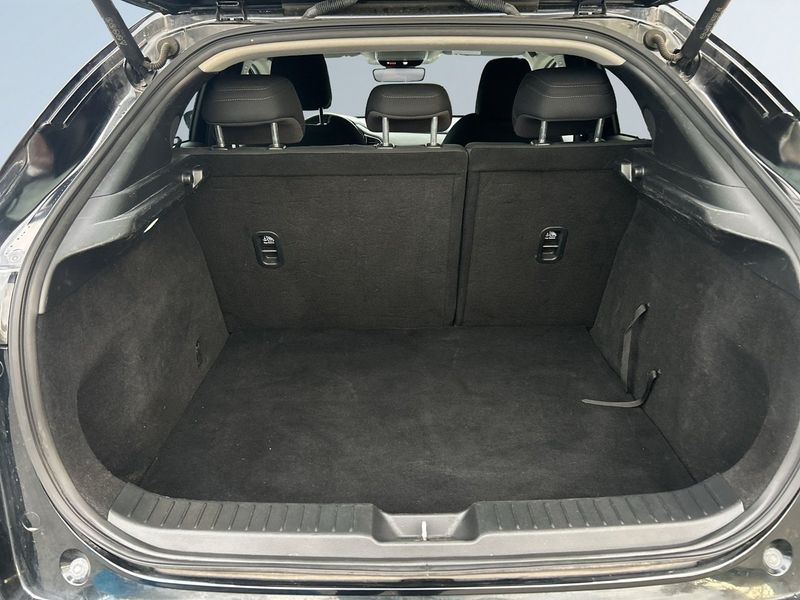 Mazda CX-30 bild 12