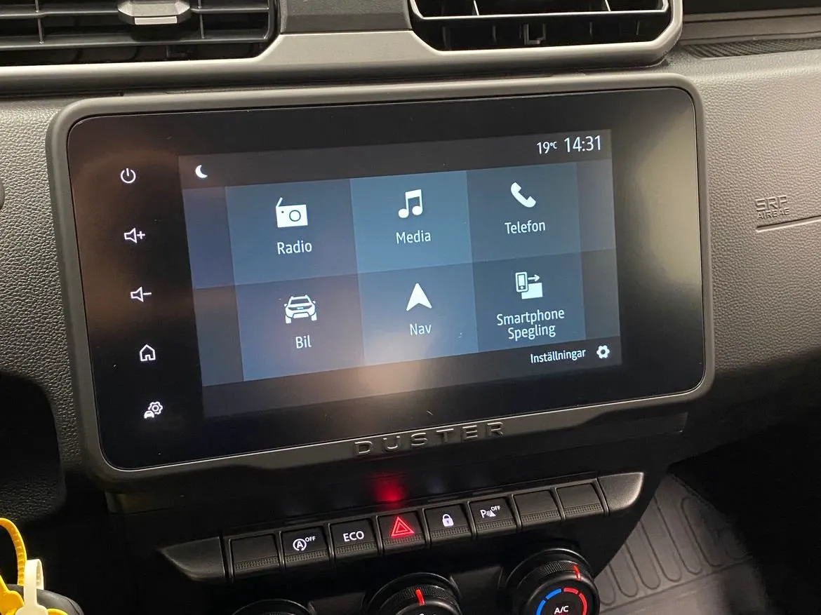 Vehicle image 18