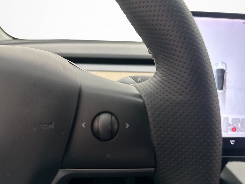 Tesla Model 3 bild 15