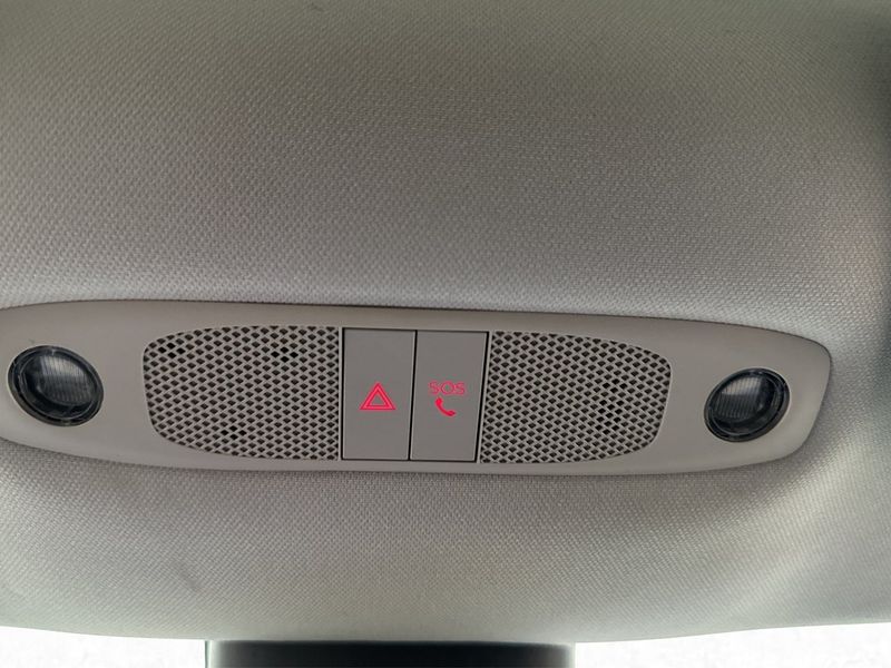 Tesla Model 3 bild 30
