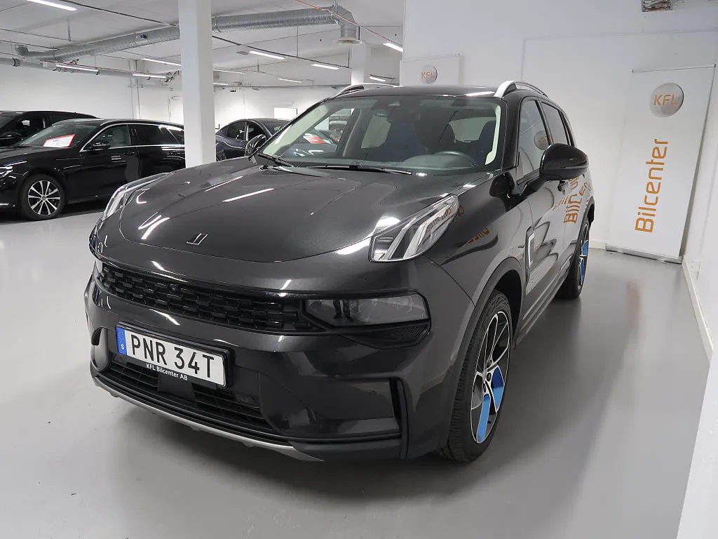 Vehicle image 7