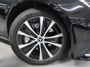 Mercedes E300 bild 12