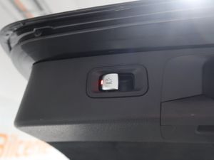 Mercedes E300 bild 35