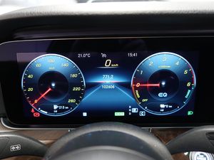Mercedes E300 bild 27