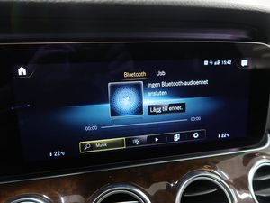 Mercedes E300 bild 32