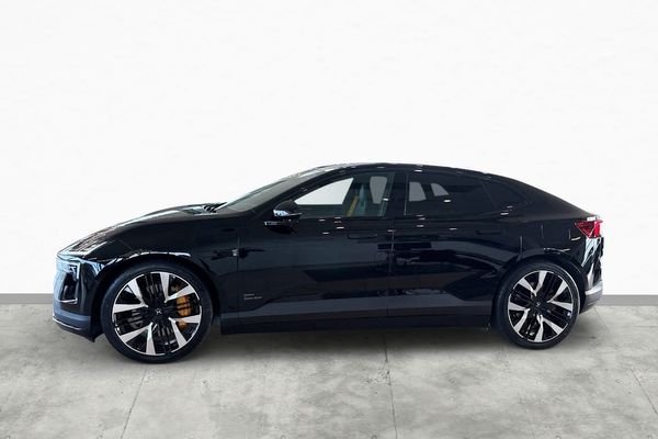 Polestar 4 Long range Dual motor Plus Pilot Performance - 2026
