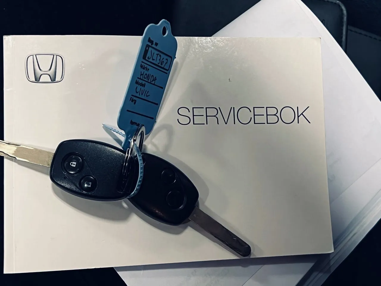 Vehicle image 20