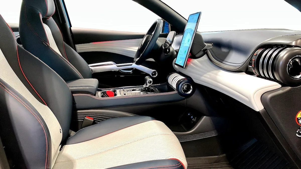 Vehicle image 2