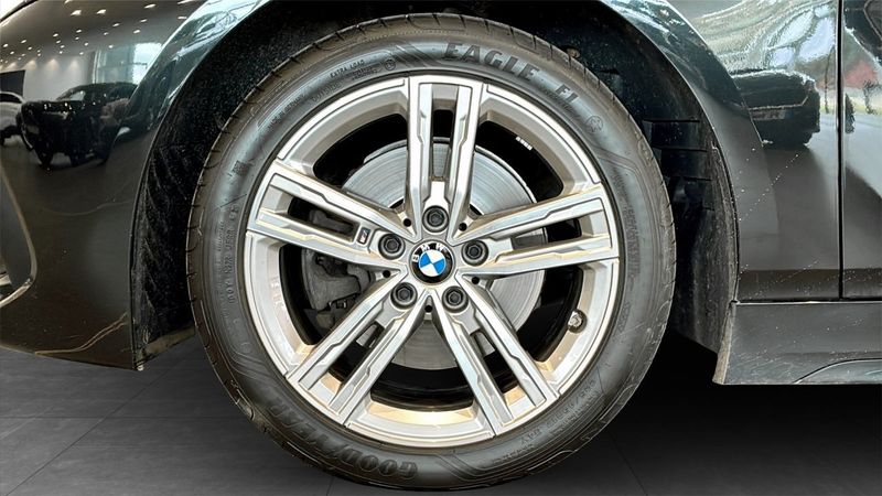 BMW 118 bild 9