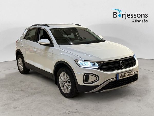 Volkswagen T-Roc Life TSI 110hk Backkamera/CarPlay/Cockpit - 2023