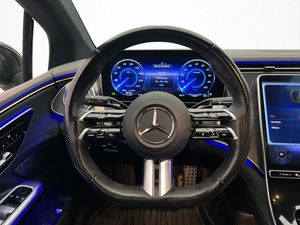 Mercedes EQE300 bild 14
