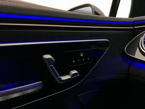Mercedes EQE300 bild 13