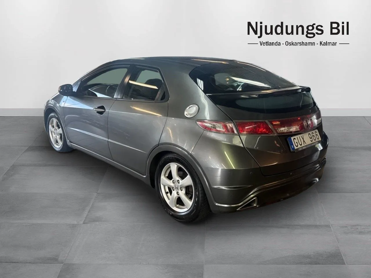 Vehicle image 1