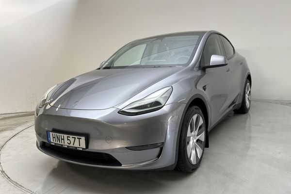 Tesla Model Y Long Range Dual Motor AWD - 2024