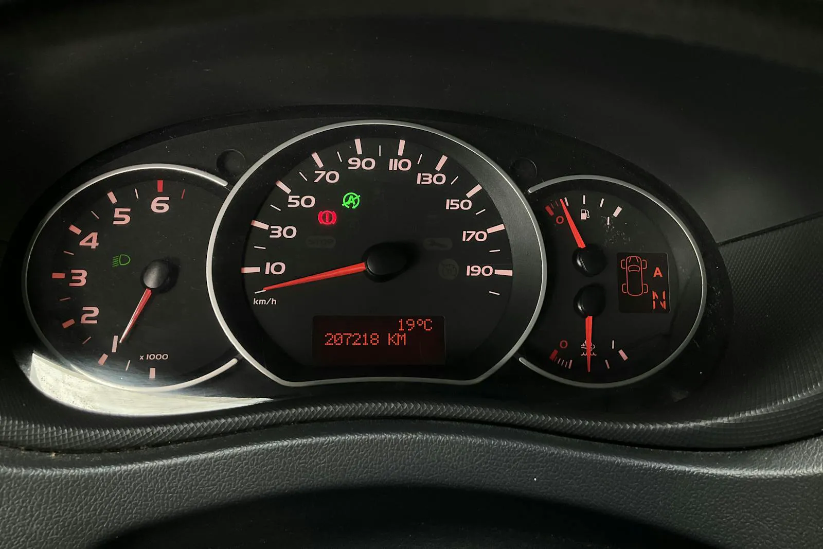 Vehicle image 8