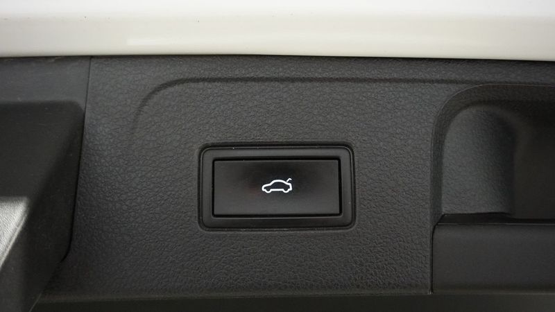 Volkswagen Passat bild 23