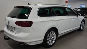 Volkswagen Passat bild 3