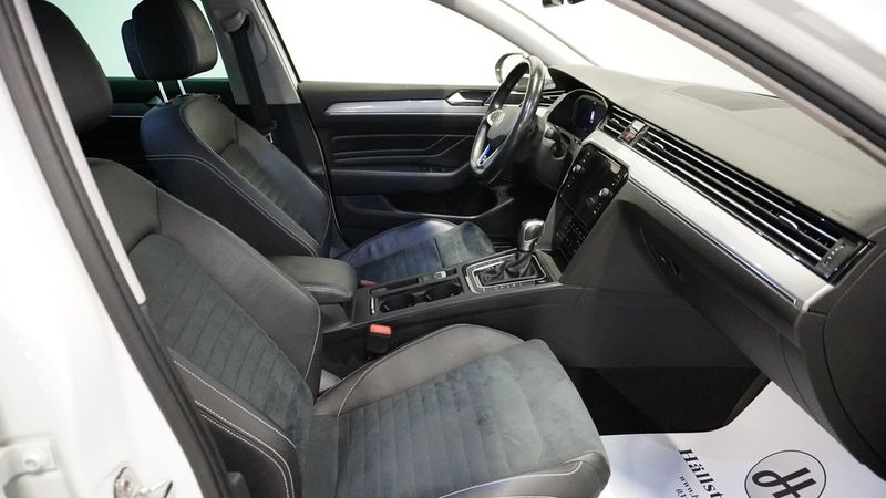Volkswagen Passat bild 9