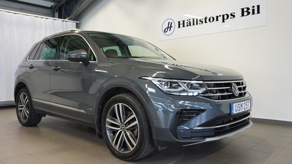 Volkswagen Tiguan eHybrid 1.4 TSI/Elegance/Drag/VÄL UTRUSTAD/Backkamera - 2023