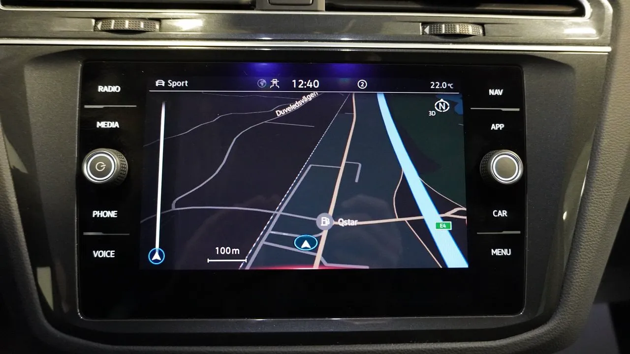 Vehicle image 20