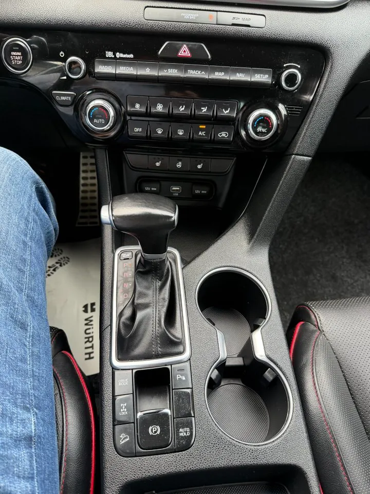 Vehicle image 29