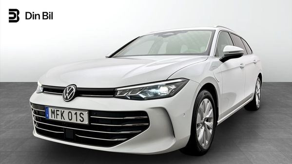 Volkswagen Passat Variant eHybrid 1.5 TSI 204HK DSG / DRAG - 2025