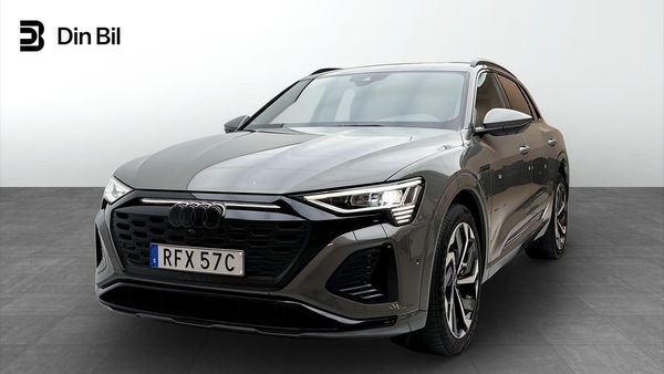 Audi Q8 e-tron 55 300,00 KW S-Line Black Optik - 2024