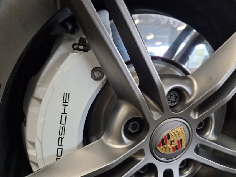 Porsche Taycan bild 10