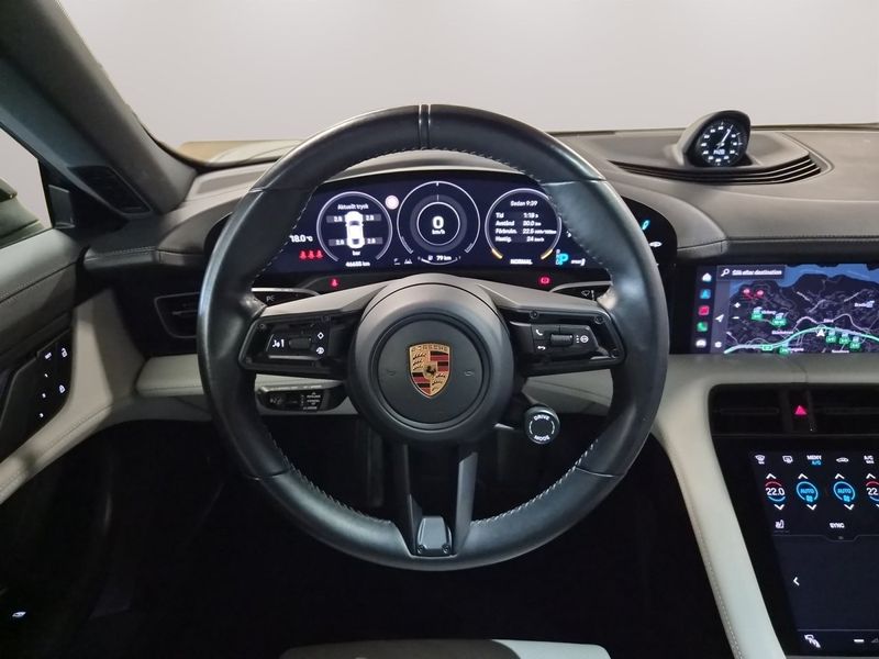 Porsche Taycan bild 17