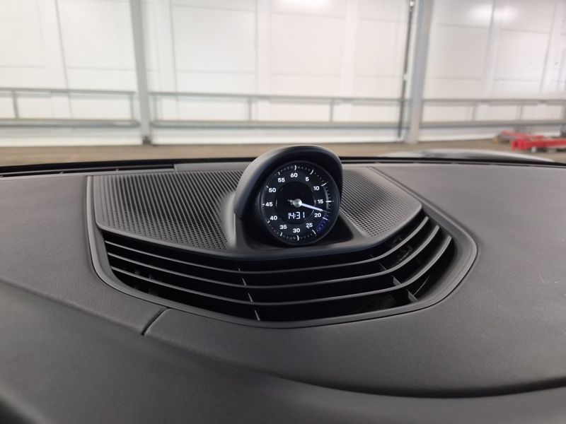 Porsche Taycan bild 23