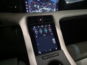Porsche Taycan bild 18