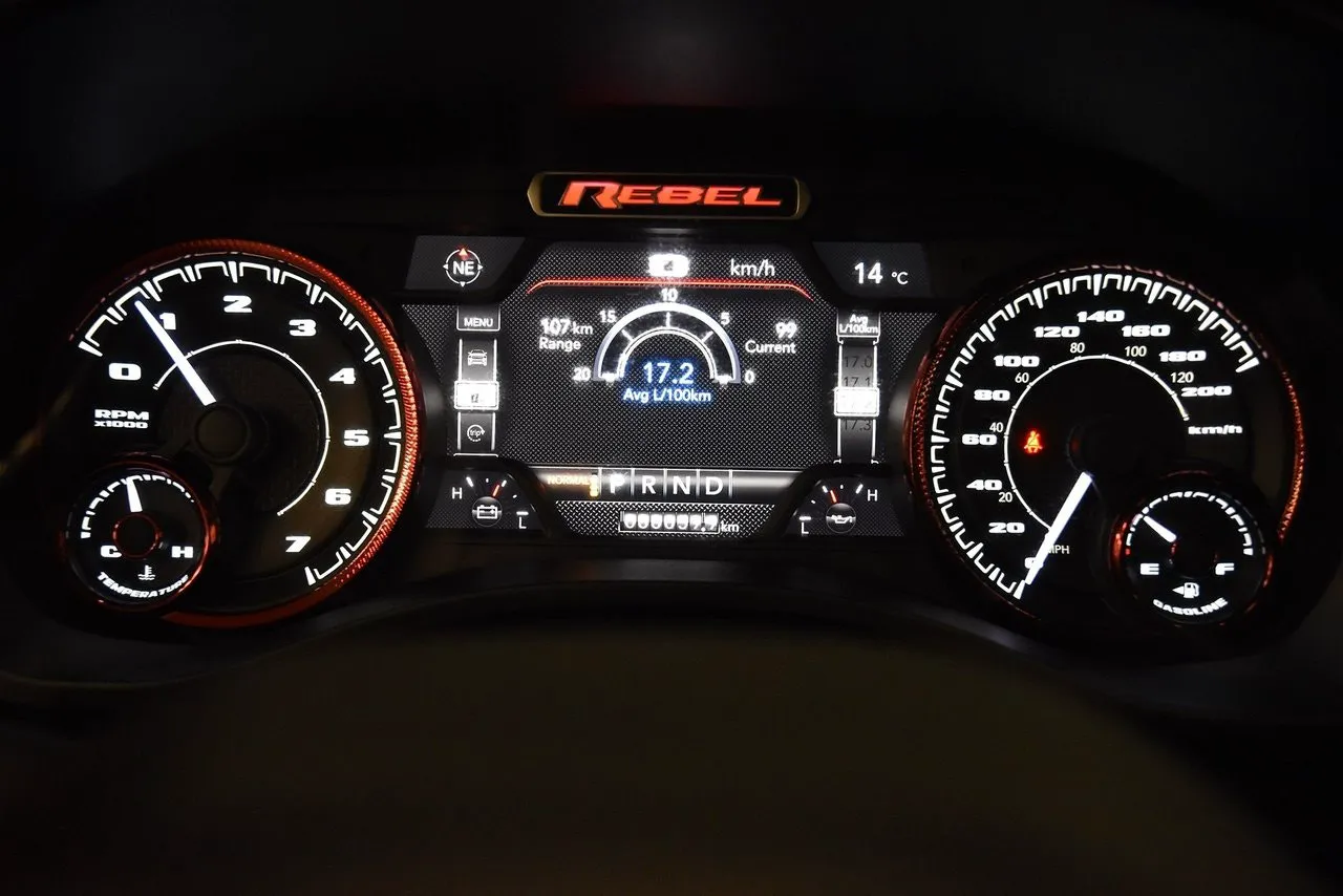 Vehicle image 20