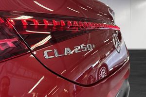 Mercedes CLA250 bild 16