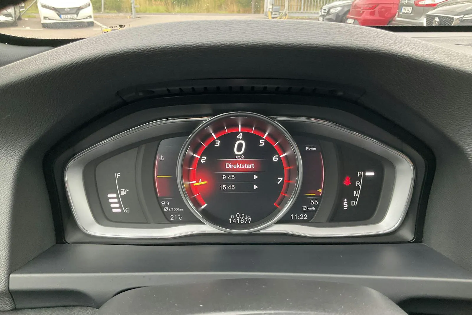 Vehicle image 14