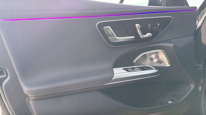Mercedes E300 bild 11