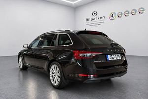 Skoda Superb bild 3
