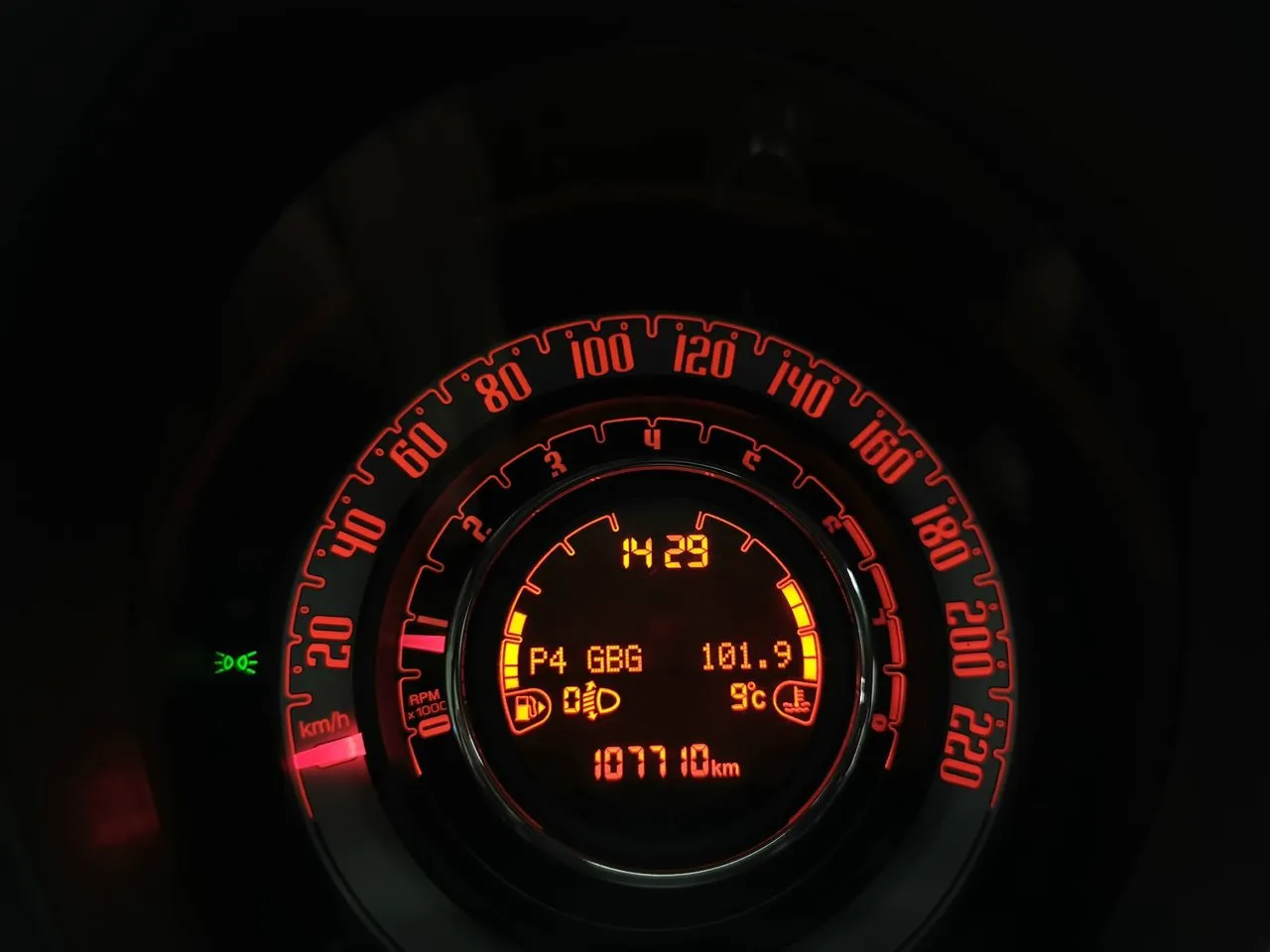 Vehicle image 11