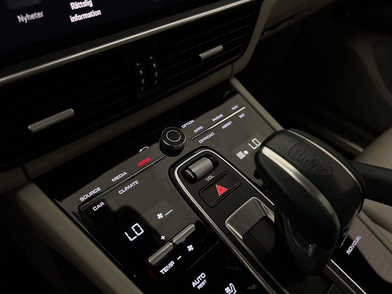 Porsche Cayenne bild 38