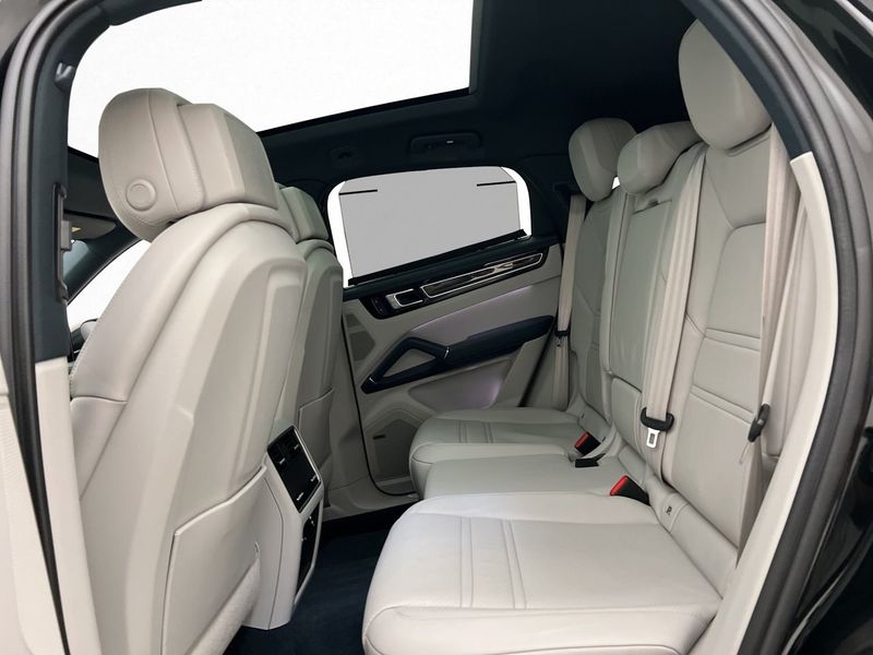 Porsche Cayenne bild 17