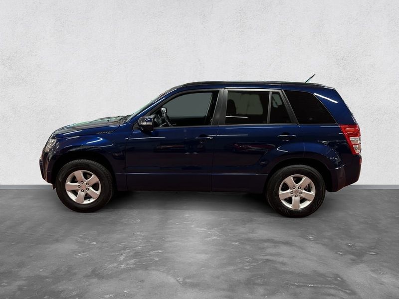 Suzuki Grand Vitara bild 2