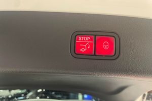Mercedes GLC300 bild 13