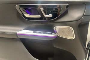 Mercedes GLC300 bild 12