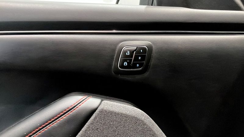 Ford Mustang Mach-E bild 17