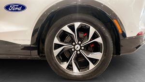 Ford Mustang Mach-E bild 10