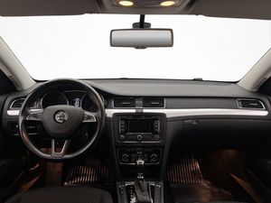 Skoda Superb bild 14