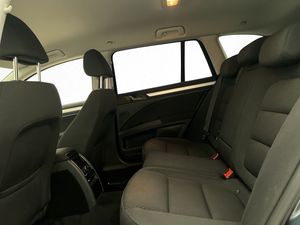 Skoda Superb bild 13