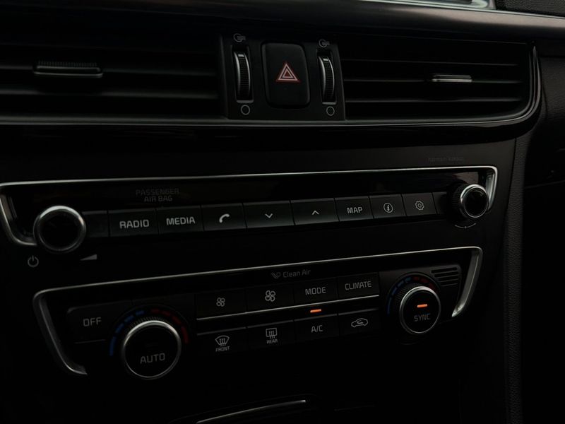 Kia Optima bild 24